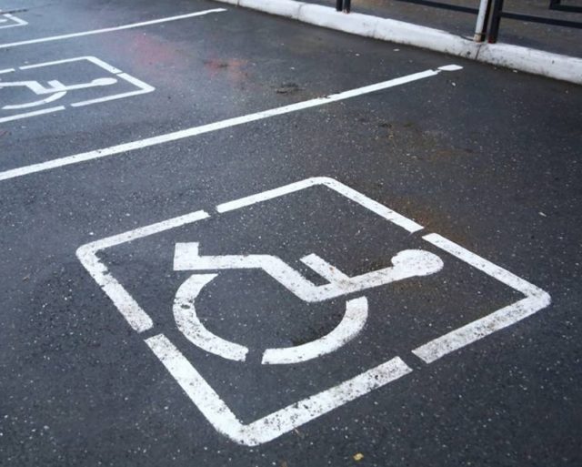 Трафарет для разметки парковки инвалидов